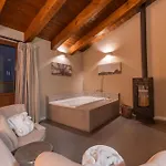 Mas De Cebrian Hotel 2*